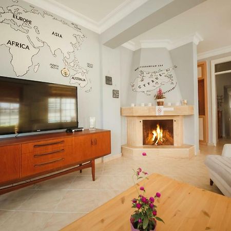 Homelike Guest House كيرينيا المظهر الخارجي الصورة